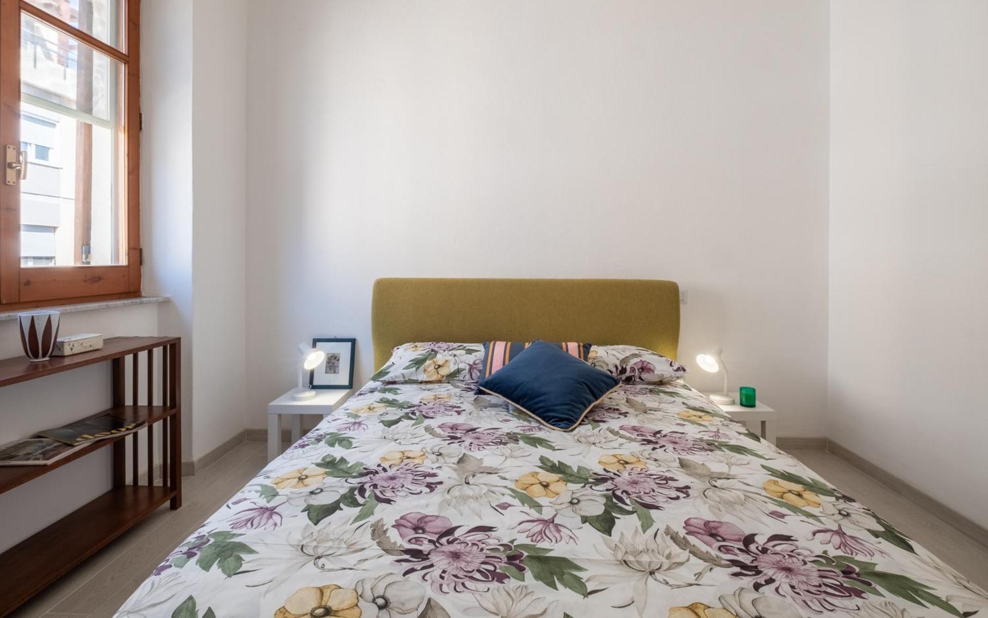 Apartment Casa Ofride -centro-poetto 10 Min-wi-fi-netflix *